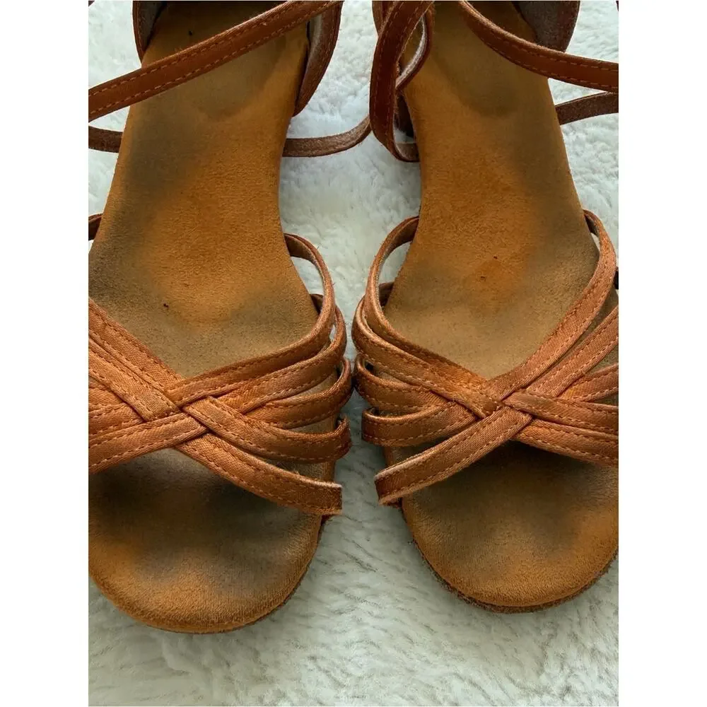 Girls dancing shoes size 6
